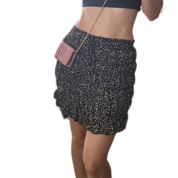 Urban Romantics Black and Tan Skirt Size Small - Picture 1 of 7